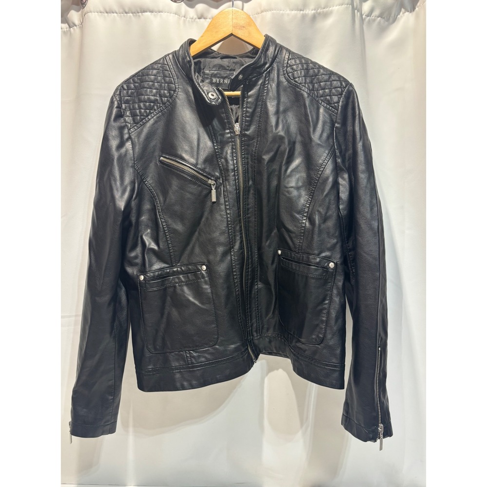 Bernardo Moto Jacket Women XL Black Faux Leather Quilted Shoulder Zip Biker